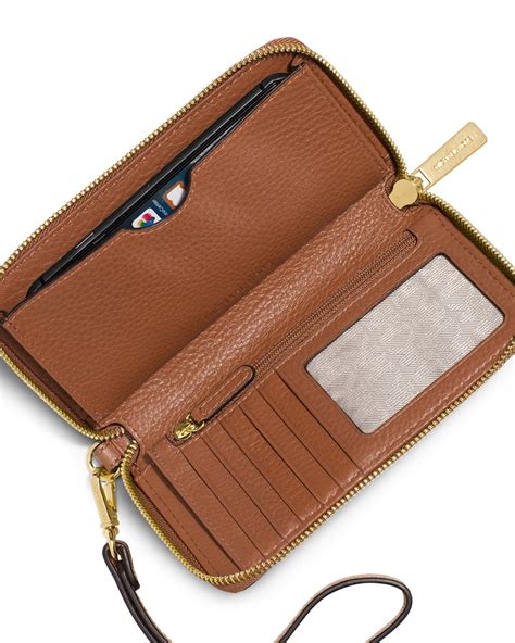 michael michael kors large flat multi function phone wallet